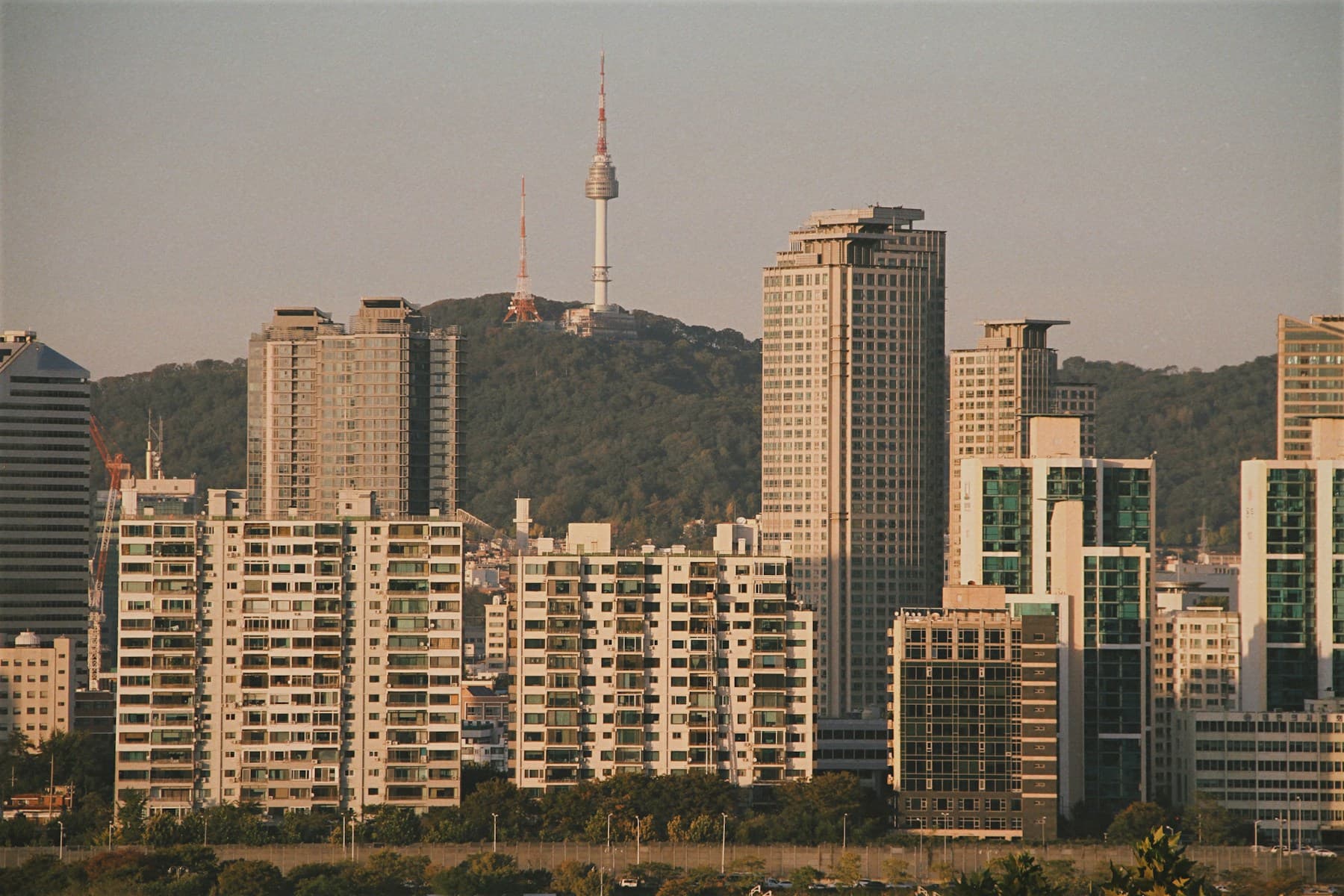 Seoul skyline and Namsan Seoul Tower